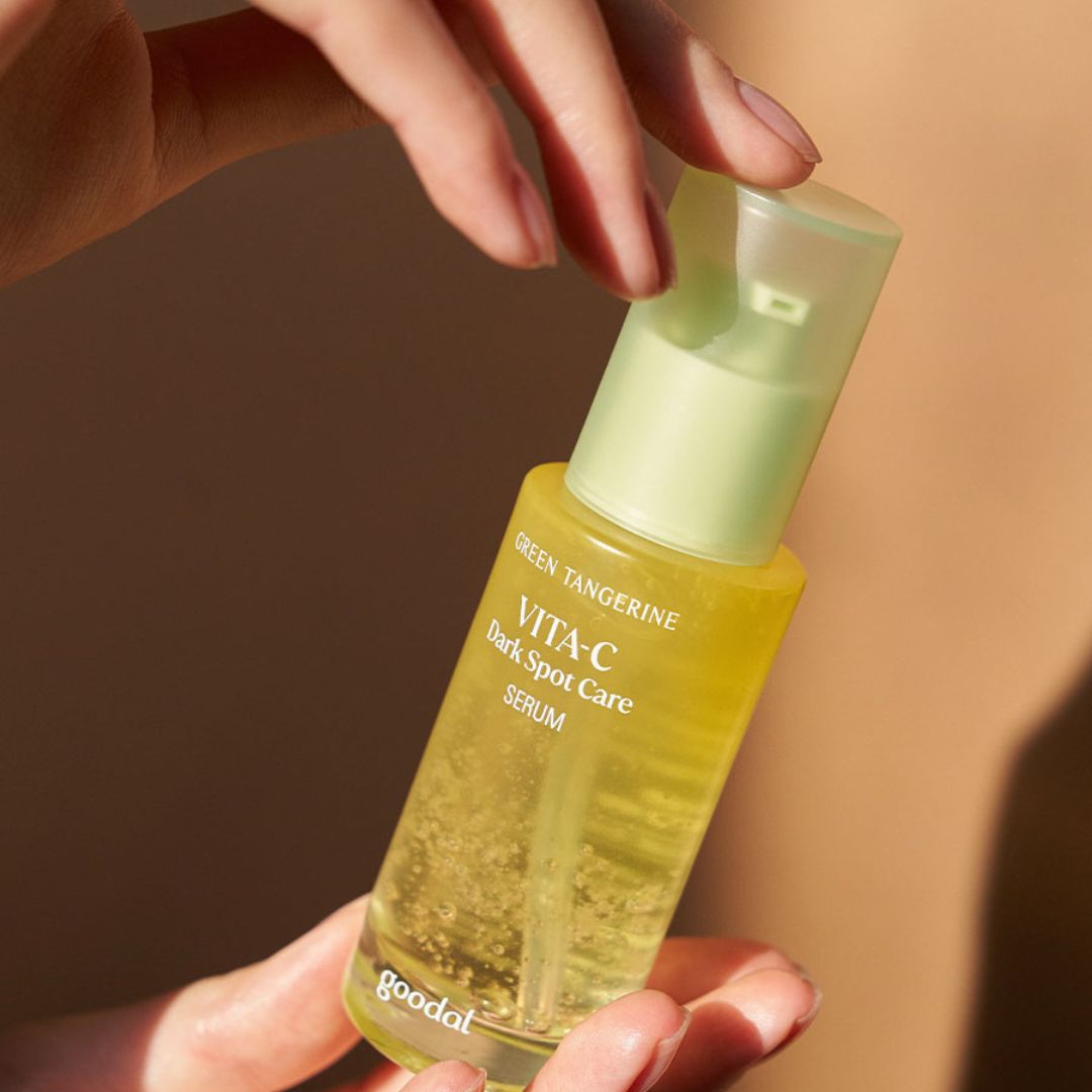 GOODALGreenTangerineVitaCDarkSpotCareSerum40ml-marketing-cosyaustralia.jpg
