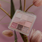 Glitterpedia Eye Palette in N°5 All Of Dusty Rose