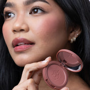 Soft Cheeks Blurring Face Powder Blush